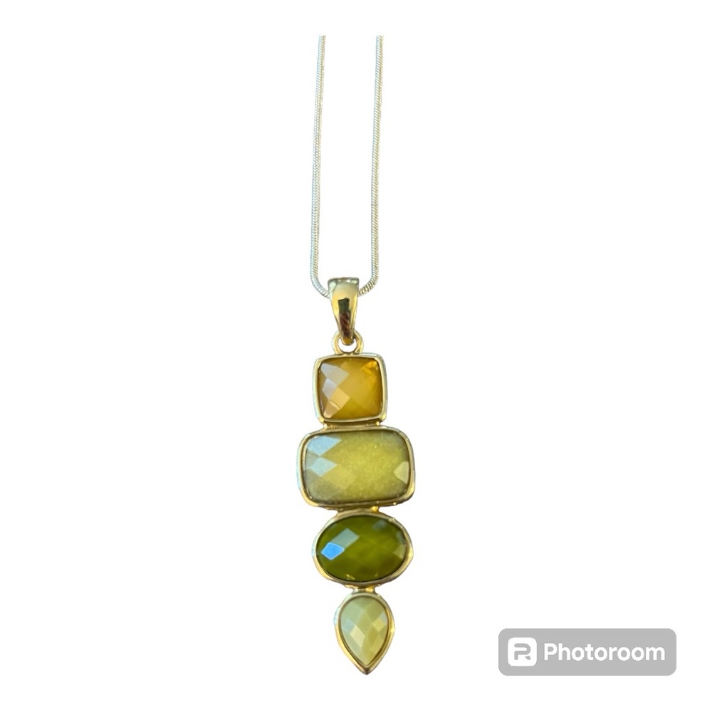 Classic beauty necklace